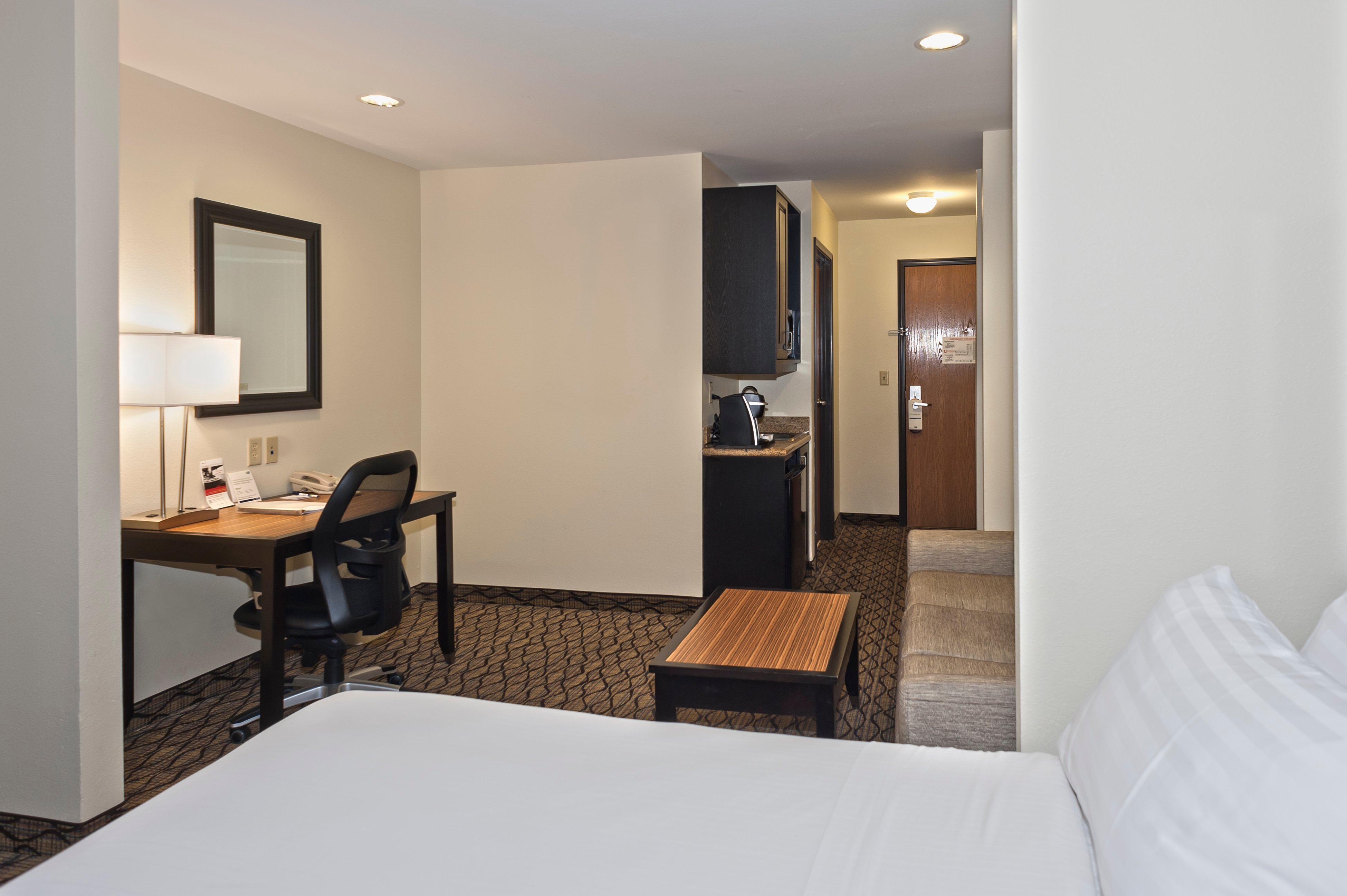 Holiday Inn Express Hotel & Suites Chanhassen By Ihg Exteriör bild