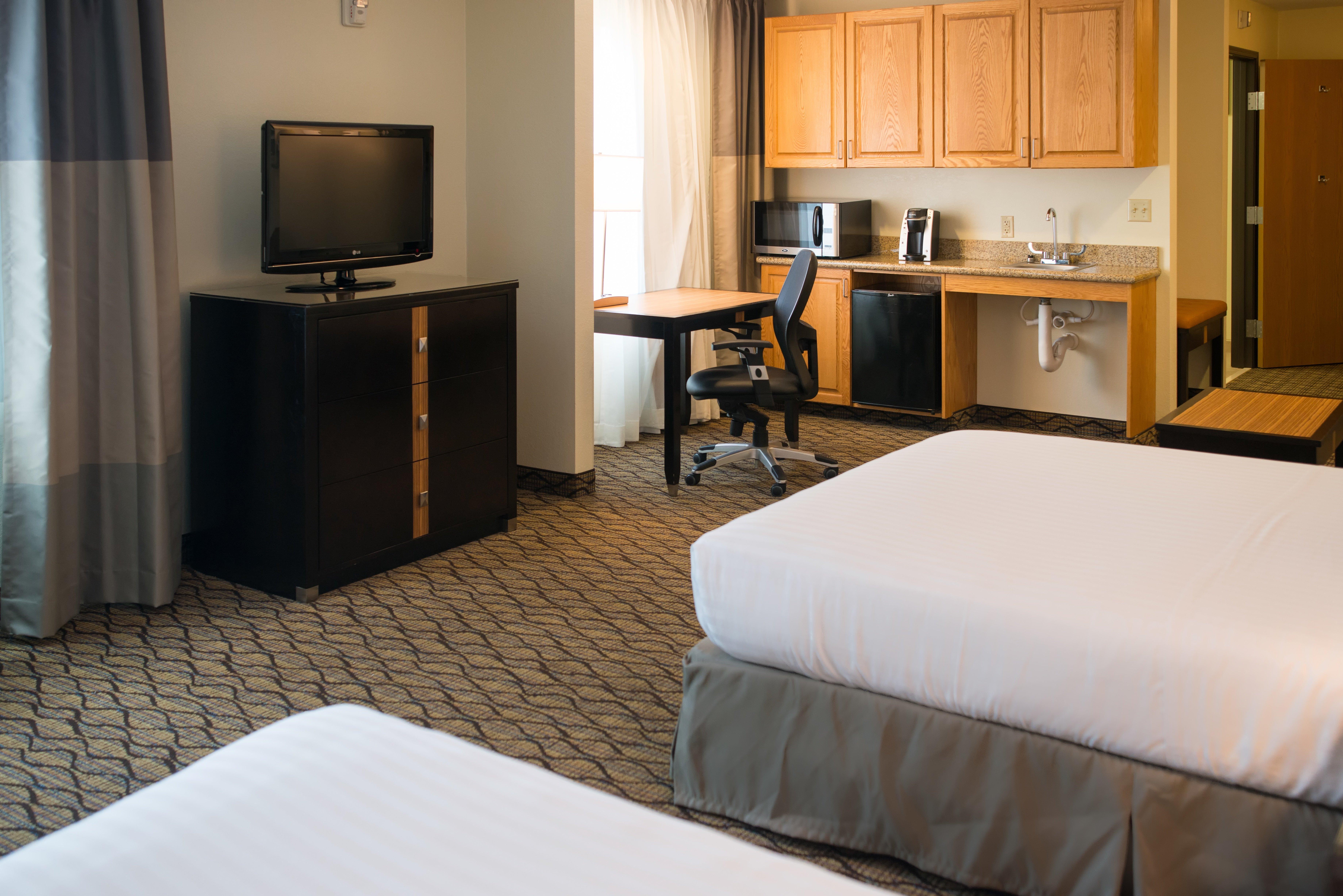 Holiday Inn Express Hotel & Suites Chanhassen By Ihg Exteriör bild
