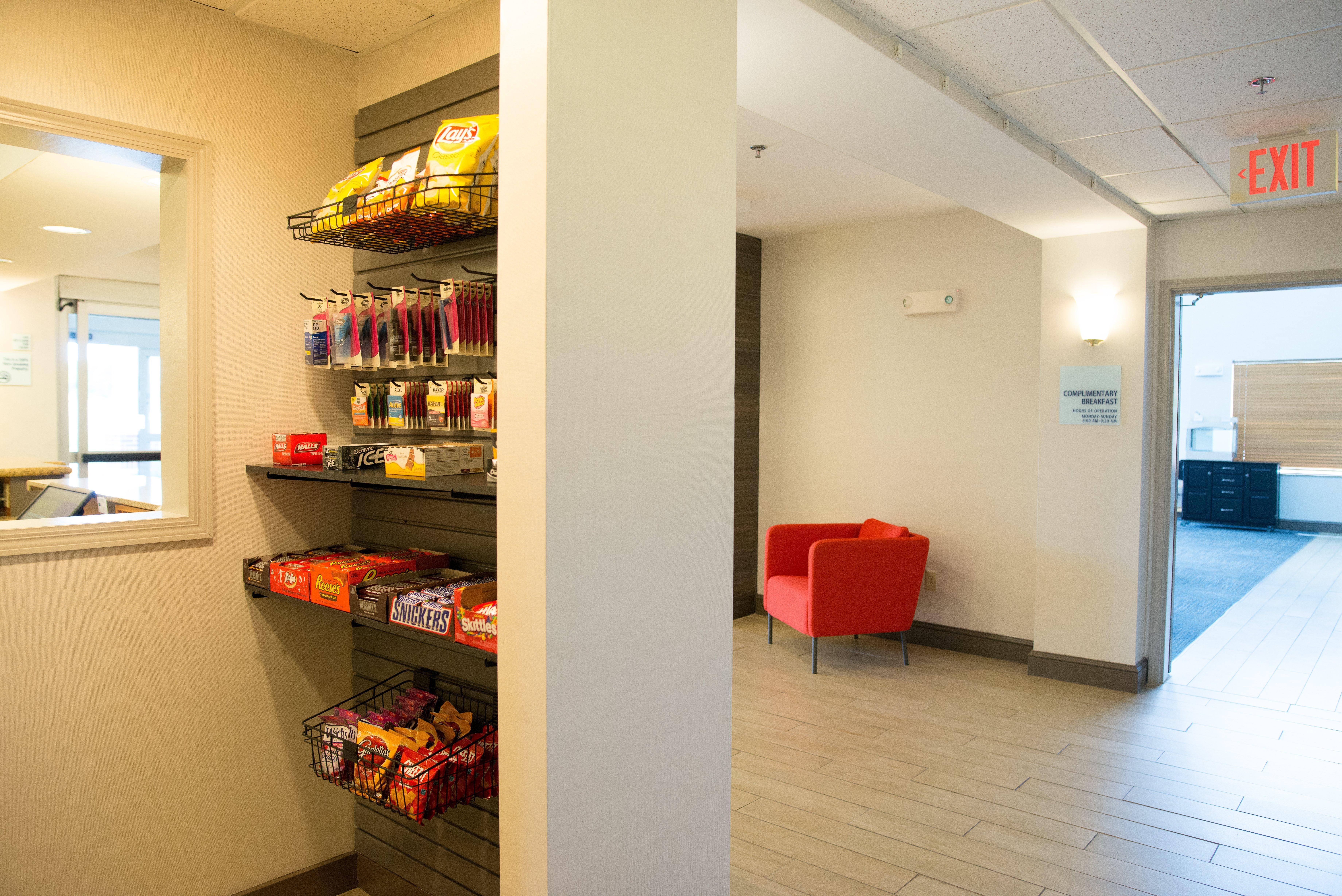 Holiday Inn Express Hotel & Suites Chanhassen By Ihg Exteriör bild