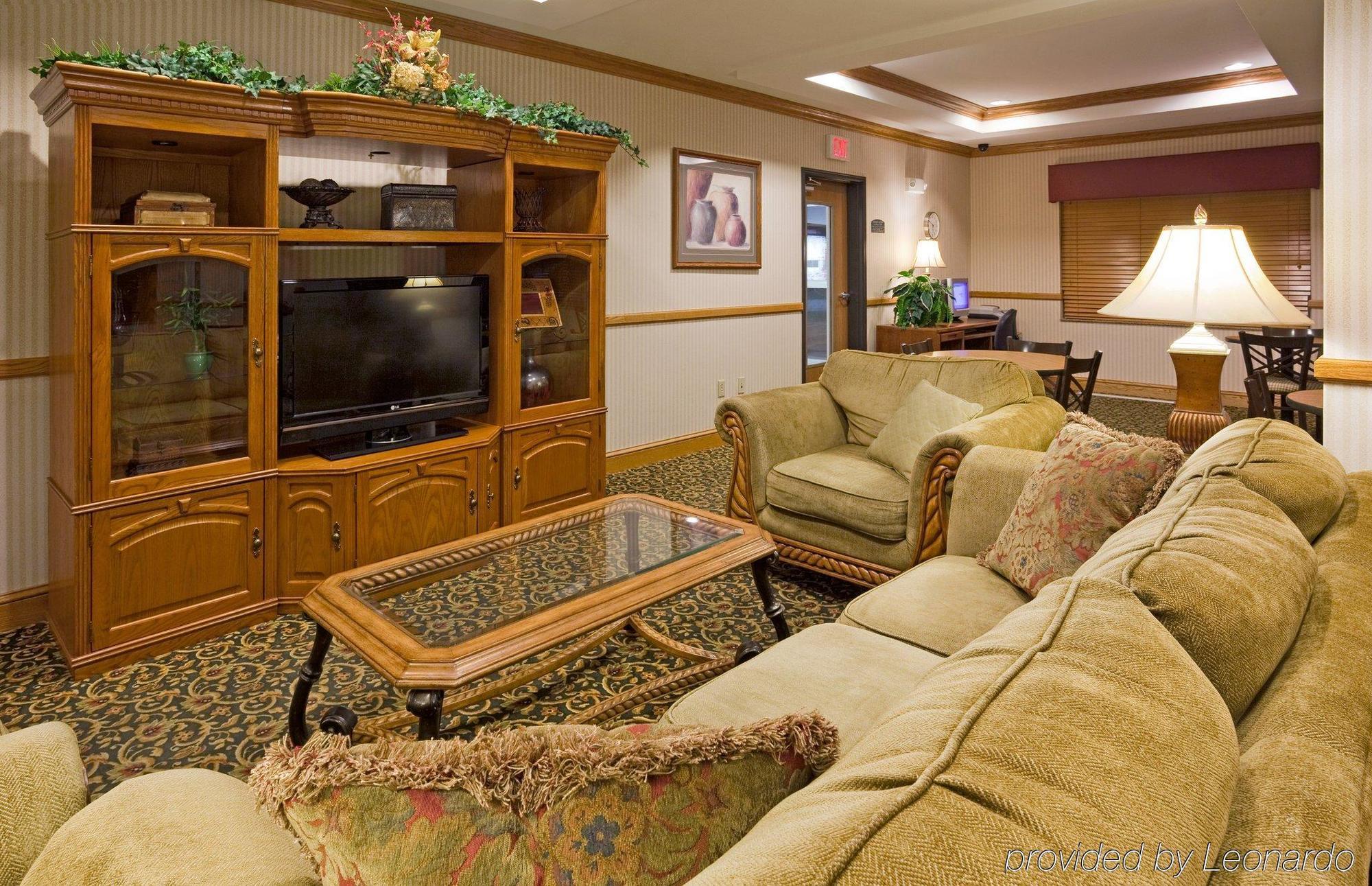Holiday Inn Express Hotel & Suites Chanhassen By Ihg Inreriör bild