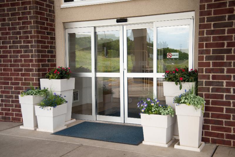 Holiday Inn Express Hotel & Suites Chanhassen By Ihg Exteriör bild